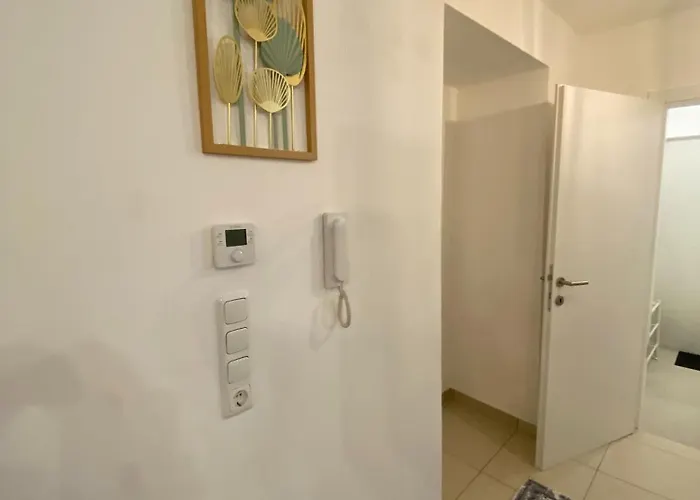 Schubert Διαμέρισμα *